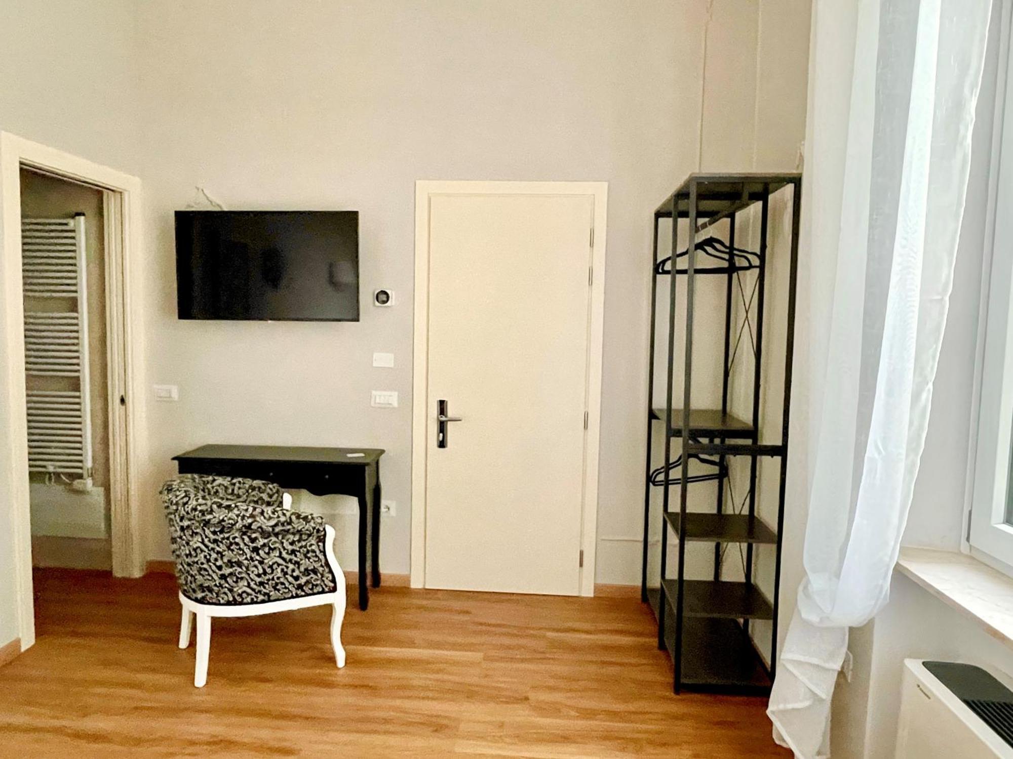 Domus 44 Guest house *